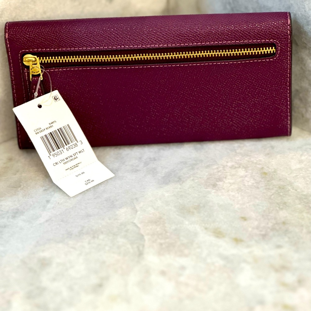 Coach Women’s WYN Soft Wallet - Picture 9 of 13